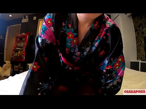 ❤️ Jauna cosplay meitene mīl seksu līdz orgasmam ar skvirtu zirdziņā un blowjob. Āzijas meitene ar matainu kundzi un skaistām krūtīm tradicionālā japāņu tērpā amatieru video, kurā redzama masturbācija ar seksa rotaļlietām. Sakura 3 OSAKAPORN. ❤ Super porno pie lv.gaypornforyou.ru ❌❤