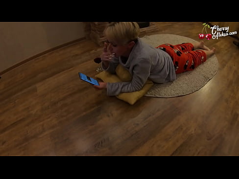 ❤️ Traks Blondīne sūc milzīgu locekli sūc un lēkā uz tā - anālais sekss ❤ Super porno pie lv.gaypornforyou.ru ❌❤